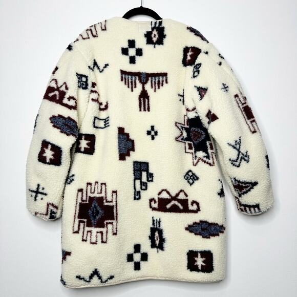 Fleece Cream and Red Patterned Jacket
Isabel Marant Inspired - Picture 10 of 13